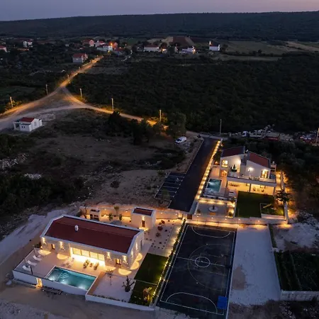 Luxury Terra Dalmatica Heated Pool Jacuzzi Sauna Sikovo