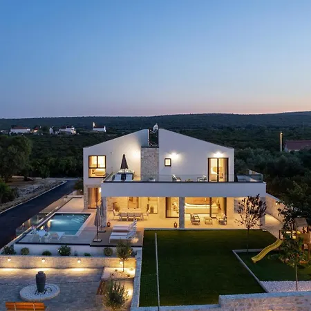 Вилла Luxury Terra Dalmatica Heated Pool Jacuzzi Sauna Sikovo